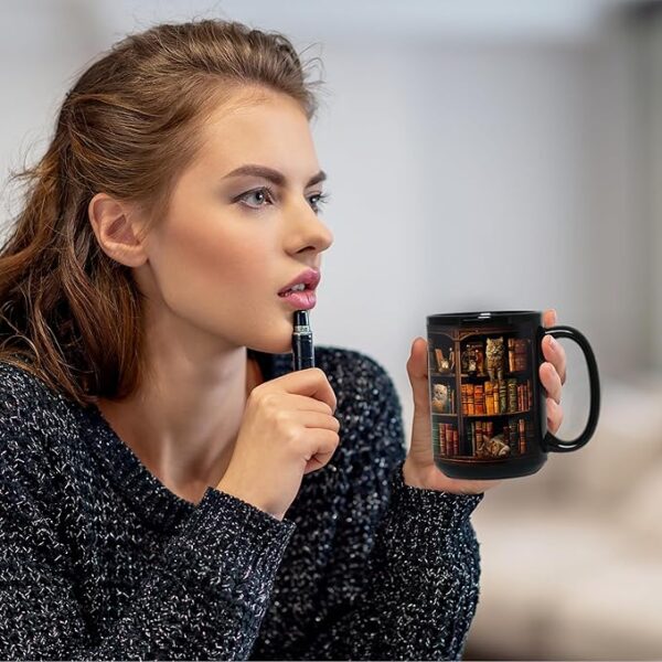 2IMT book mug for readers
