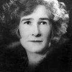Dorothy Wall
